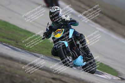 media/Nov-29-2025-TrackDaz (Sat) [[10ae2d9bce]]/B Group/Session 3 (Outside Grapevine)/